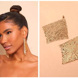 PrettyLittleThing Gold Chainmail Statement Stud Earrings NWT
